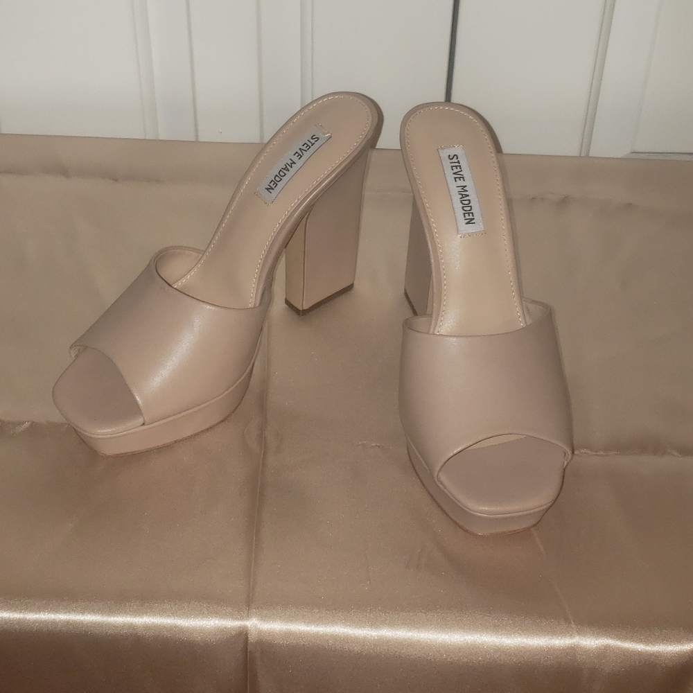 Steve Madden Mule Platform Heels